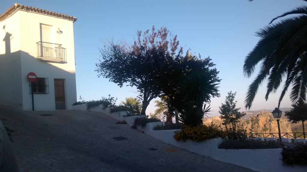 בית הארחה סהרה דה לה סיירה 	Casas Azahar-Alucema מראה חיצוני תמונה