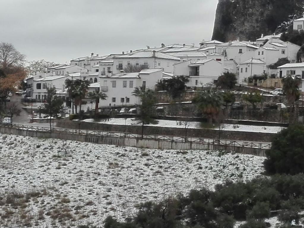 בית הארחה סהרה דה לה סיירה 	Casas Azahar-Alucema מראה חיצוני תמונה