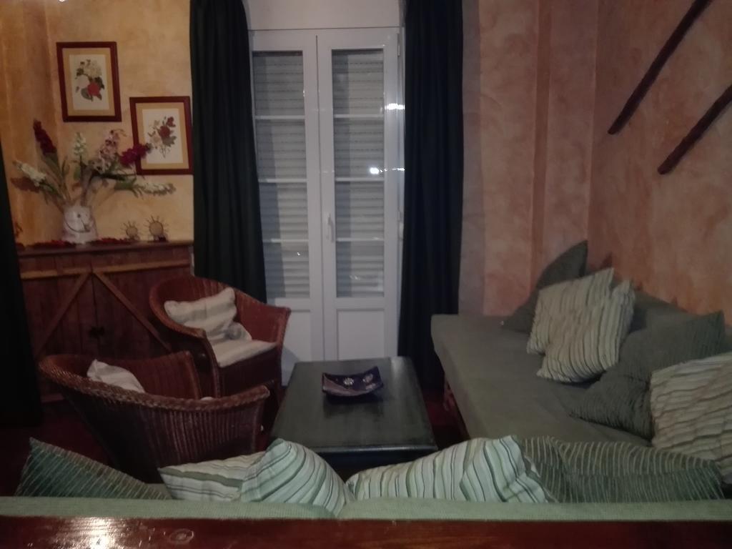 בית הארחה סהרה דה לה סיירה 	Casas Azahar-Alucema מראה חיצוני תמונה